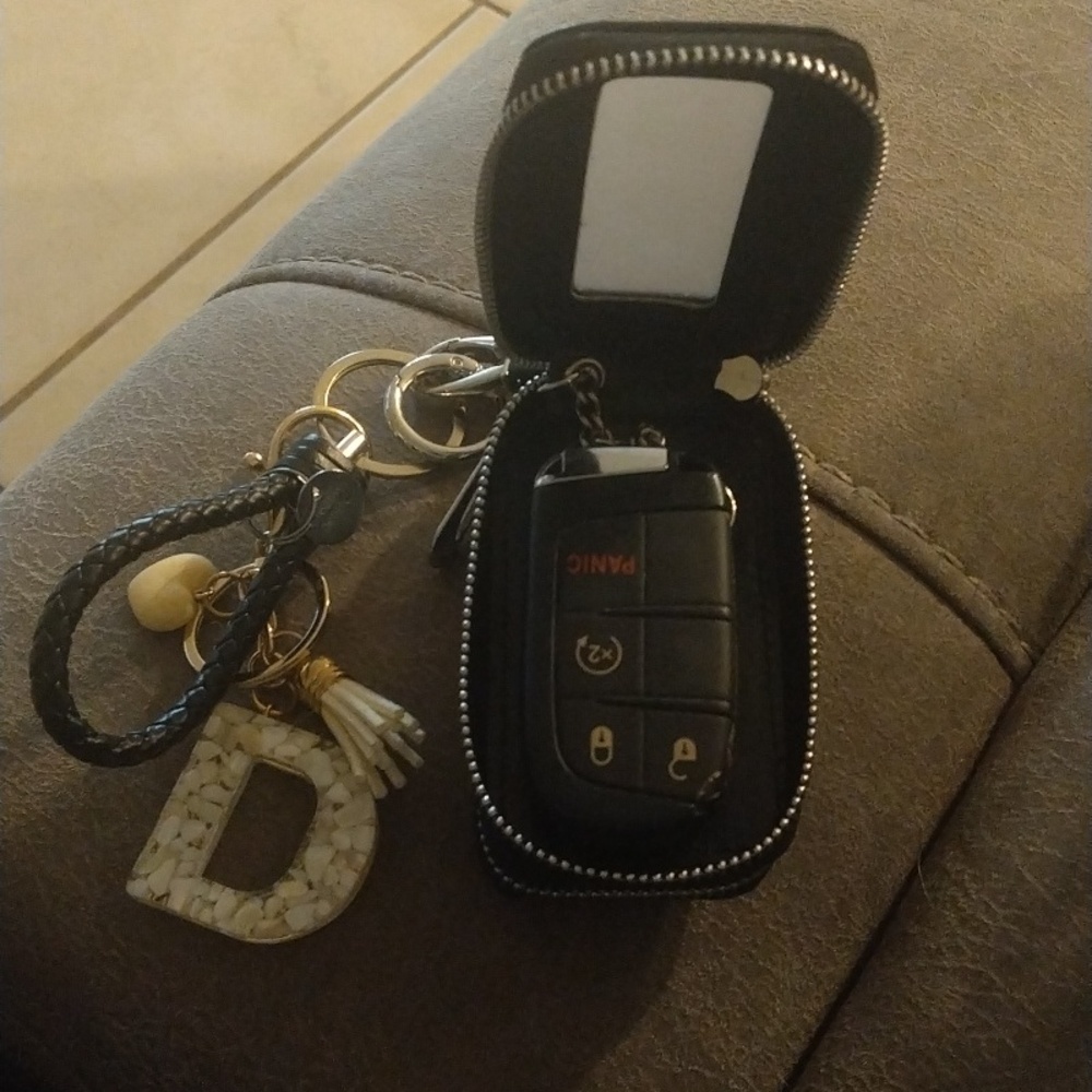 Key fob Case - Picture 6 of 7